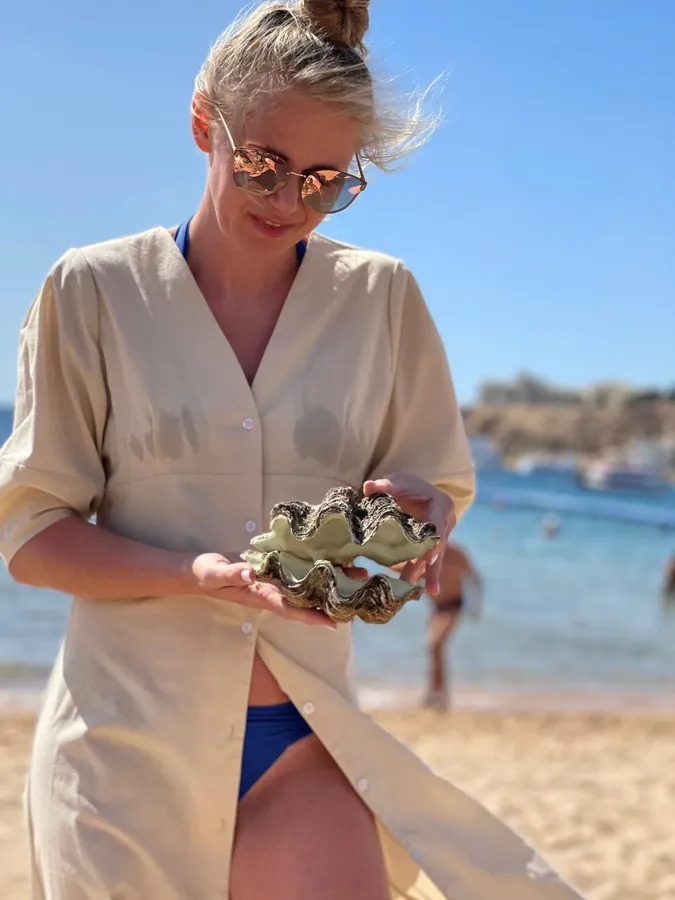 Участница на пляже Красного моря